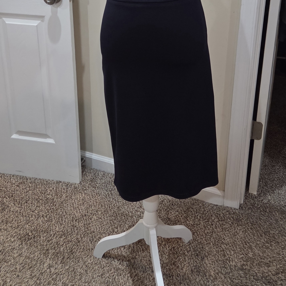 Chic Black Pencil Skirt for Women